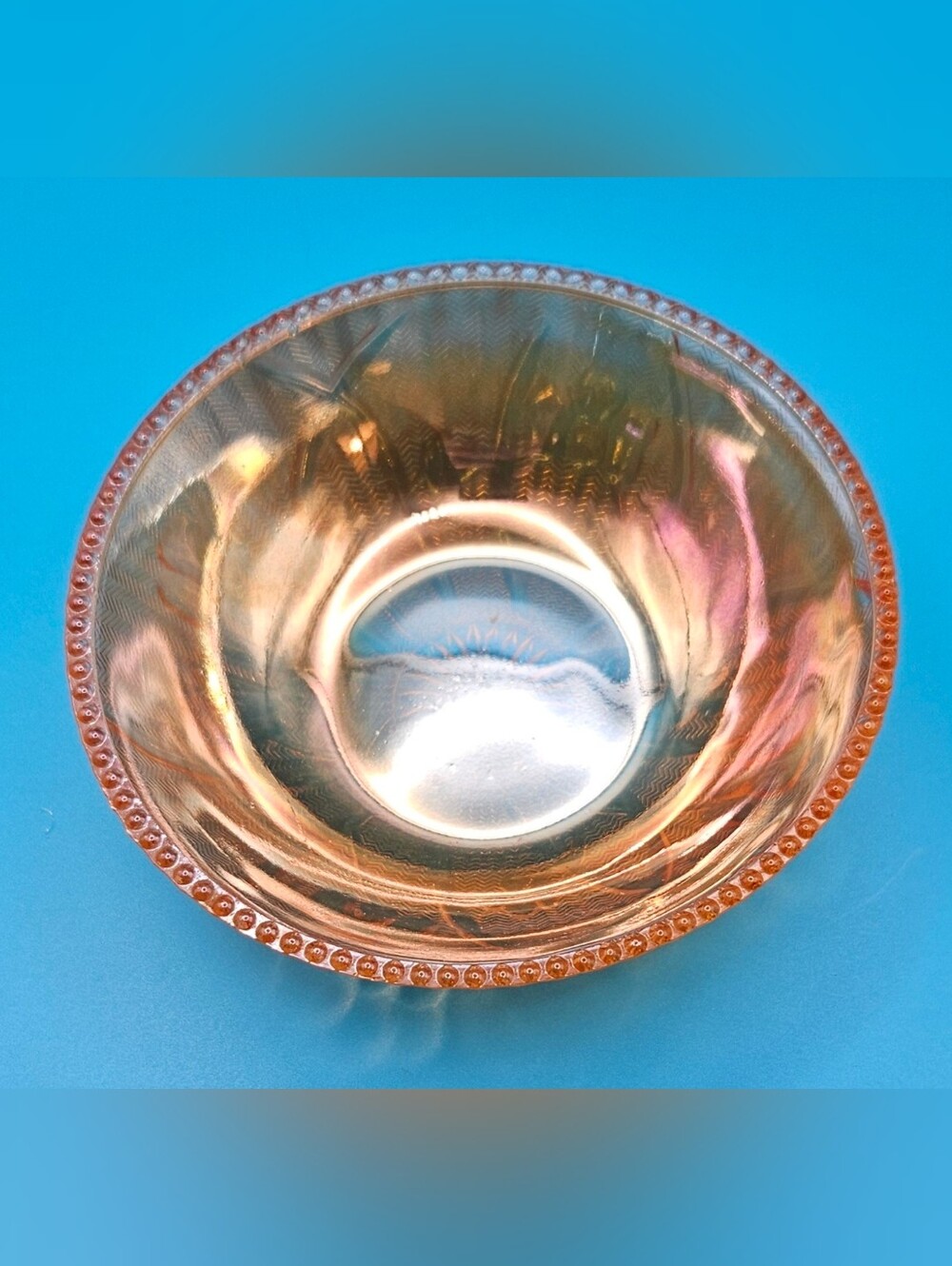 Vintage Jeannette Glass Iris & Herringbone Beaded Edge Iridescent Berry Bowl